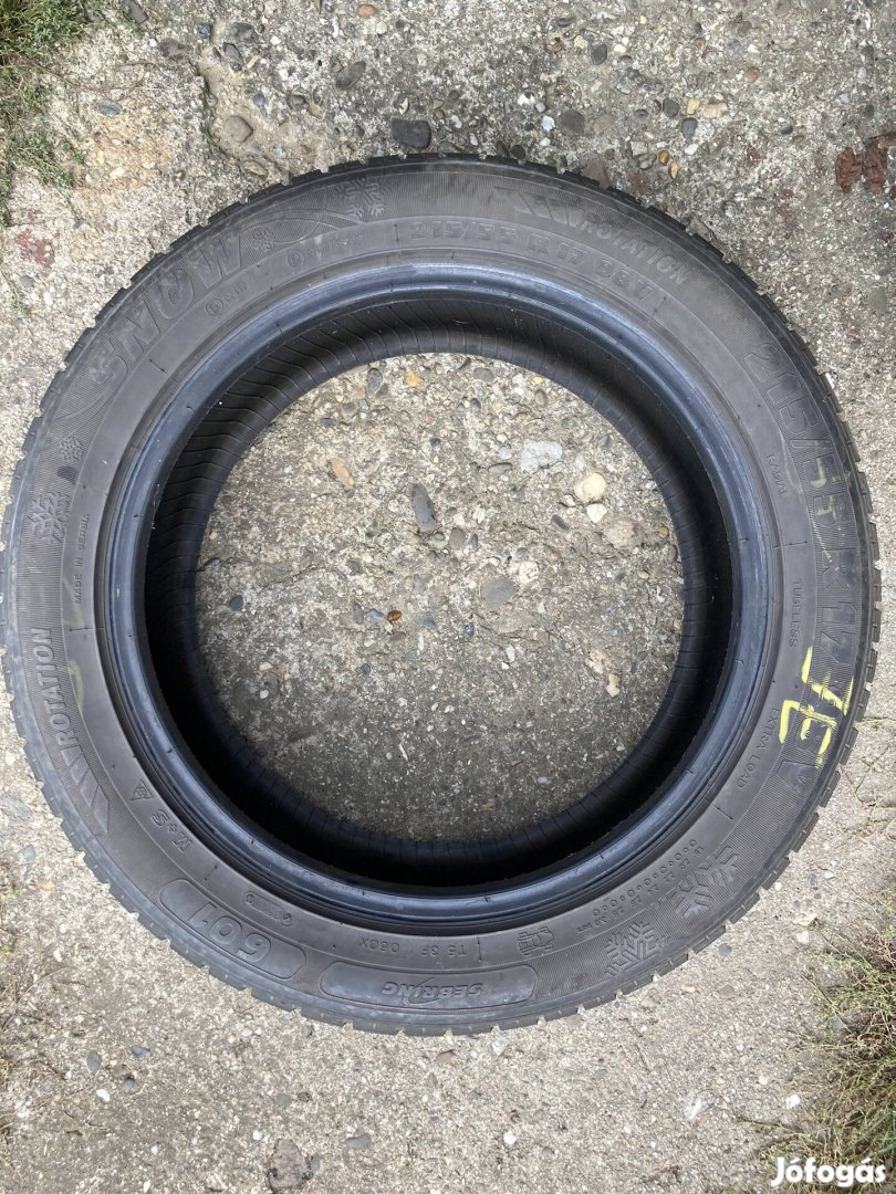 Téligumi 215/55R17 