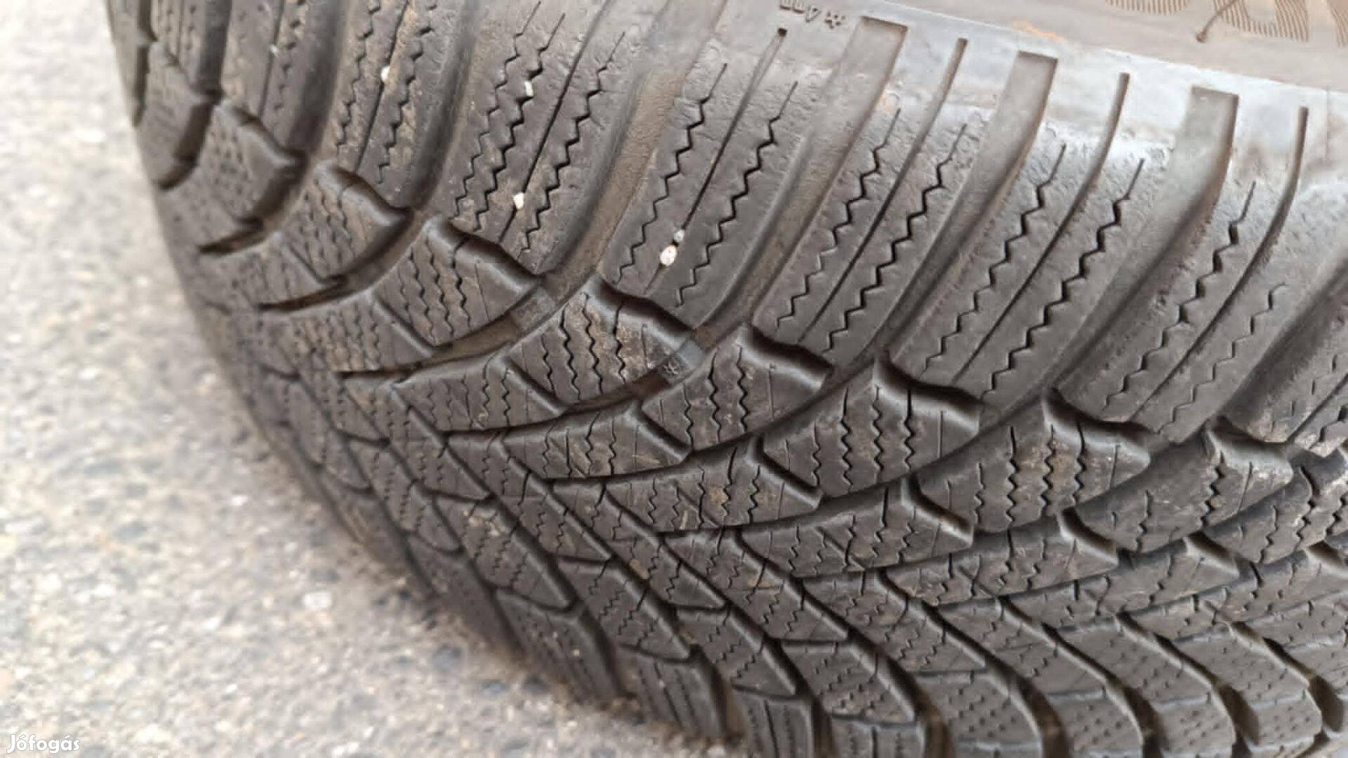 Téligumi Bridgestone Ford Fiesta méret