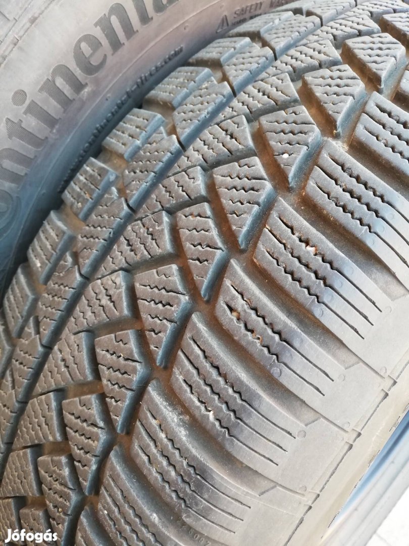 Téligumi Continental 215/70R16téli gumi 215 70 16