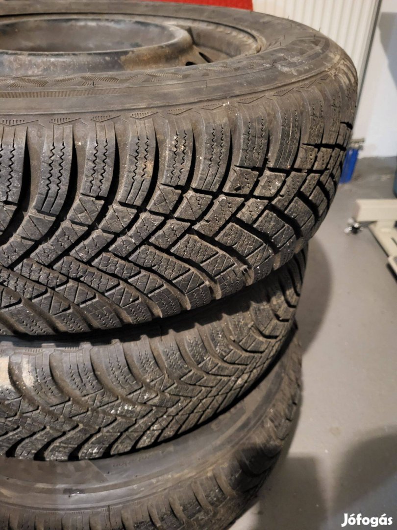 Téligumi Hankook Winter Icept 195/56/15