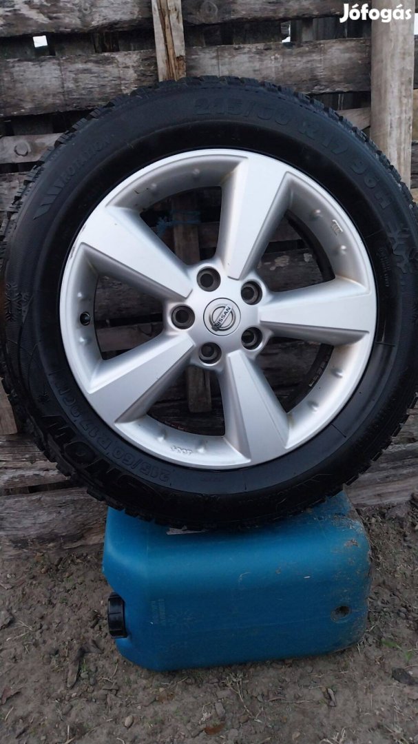 Téligumi Nissan Quasqaj