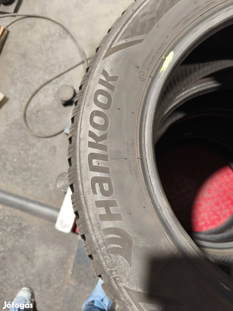 Téligumi - Hankook 215/60r16