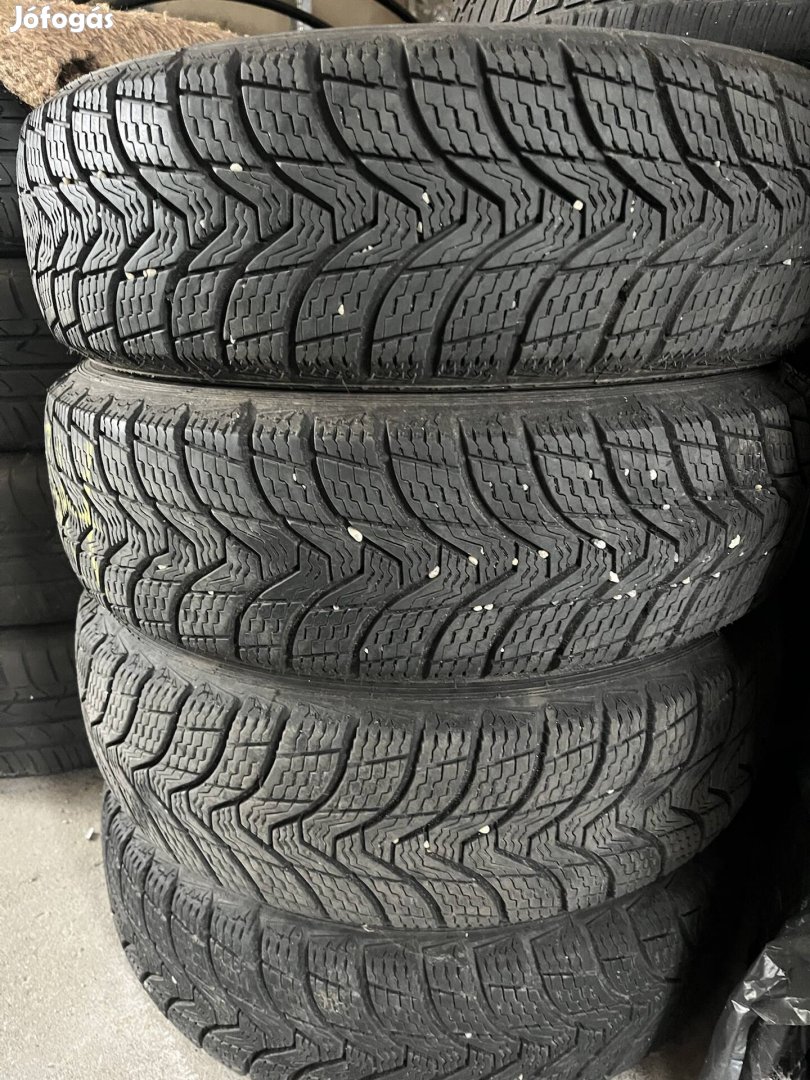 Téligumi garnitúra 165/70 R14