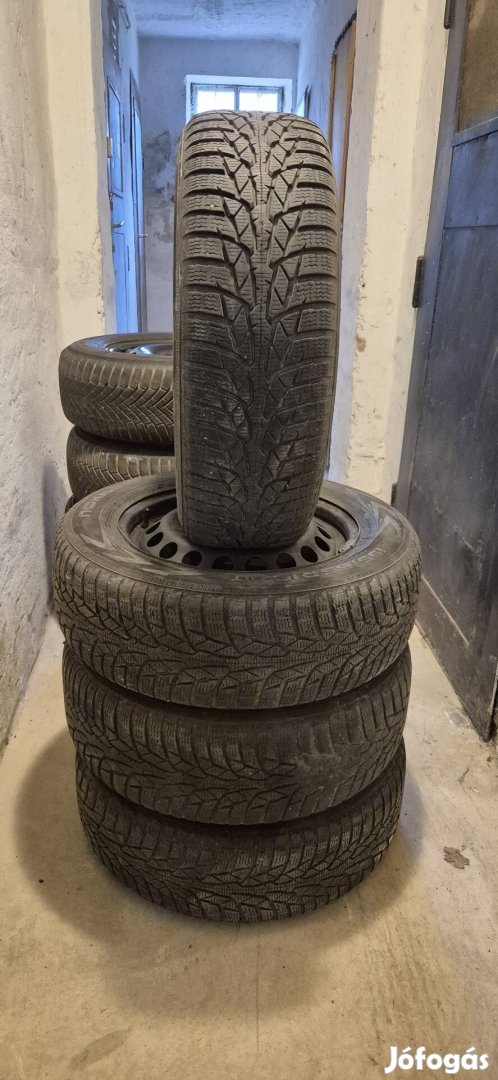 Téligumi garnitúra 