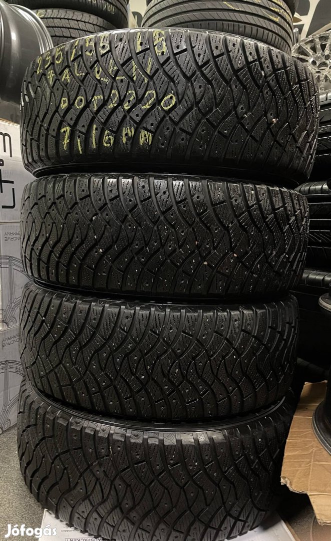 Téligumi szett 235/55 r18 Falken