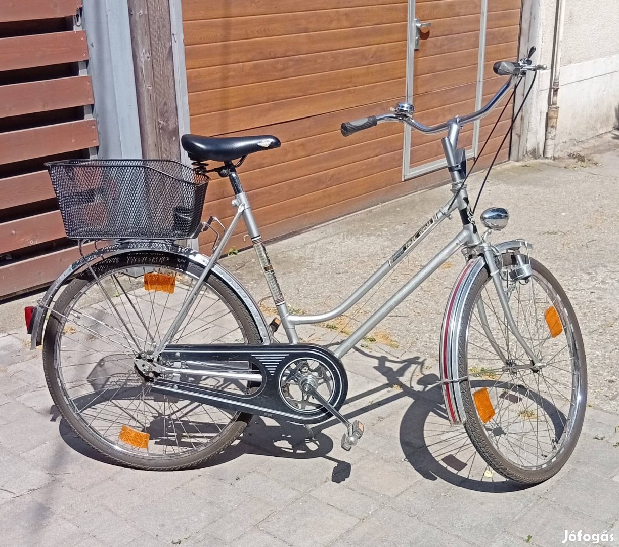 Teljesen felszerelt városi női kerékpár (agyváltós) 26-os 