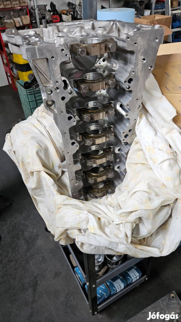 Teljesen felújított BMW N57D30B motor (BMW 5 F10, F11)