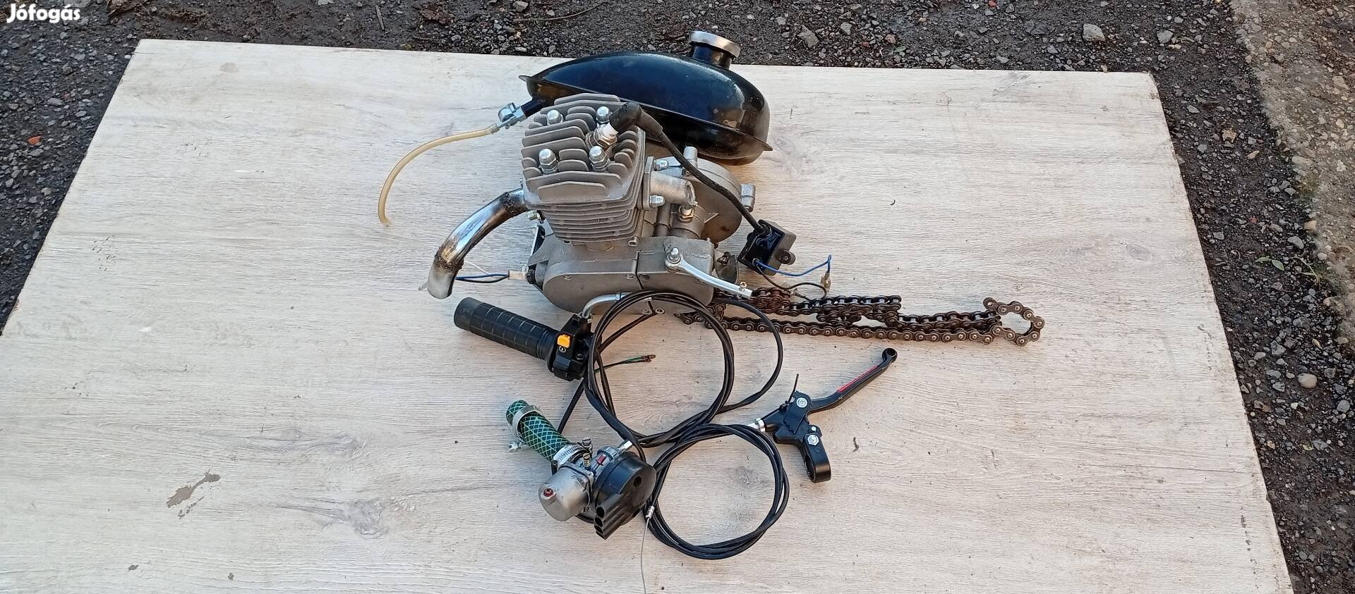 Teljesen új Dongó motor eladó!