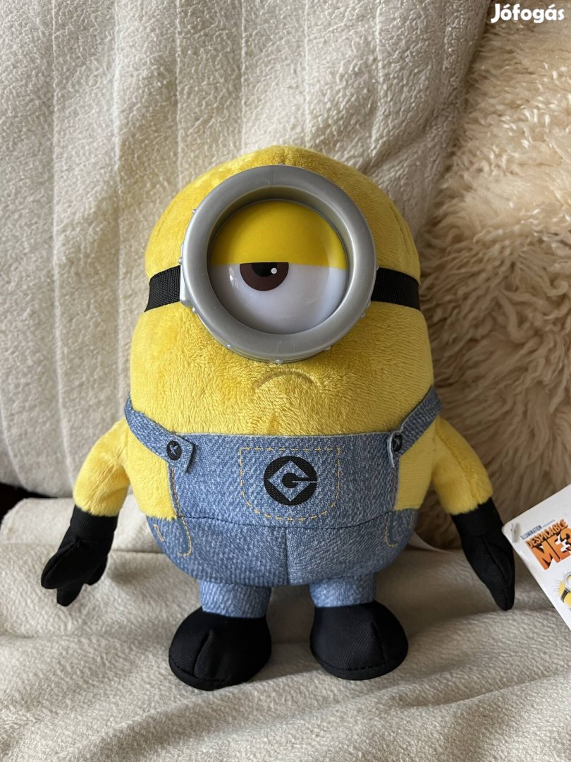 Teljesen új, címkés Minion plüss, 22 cm