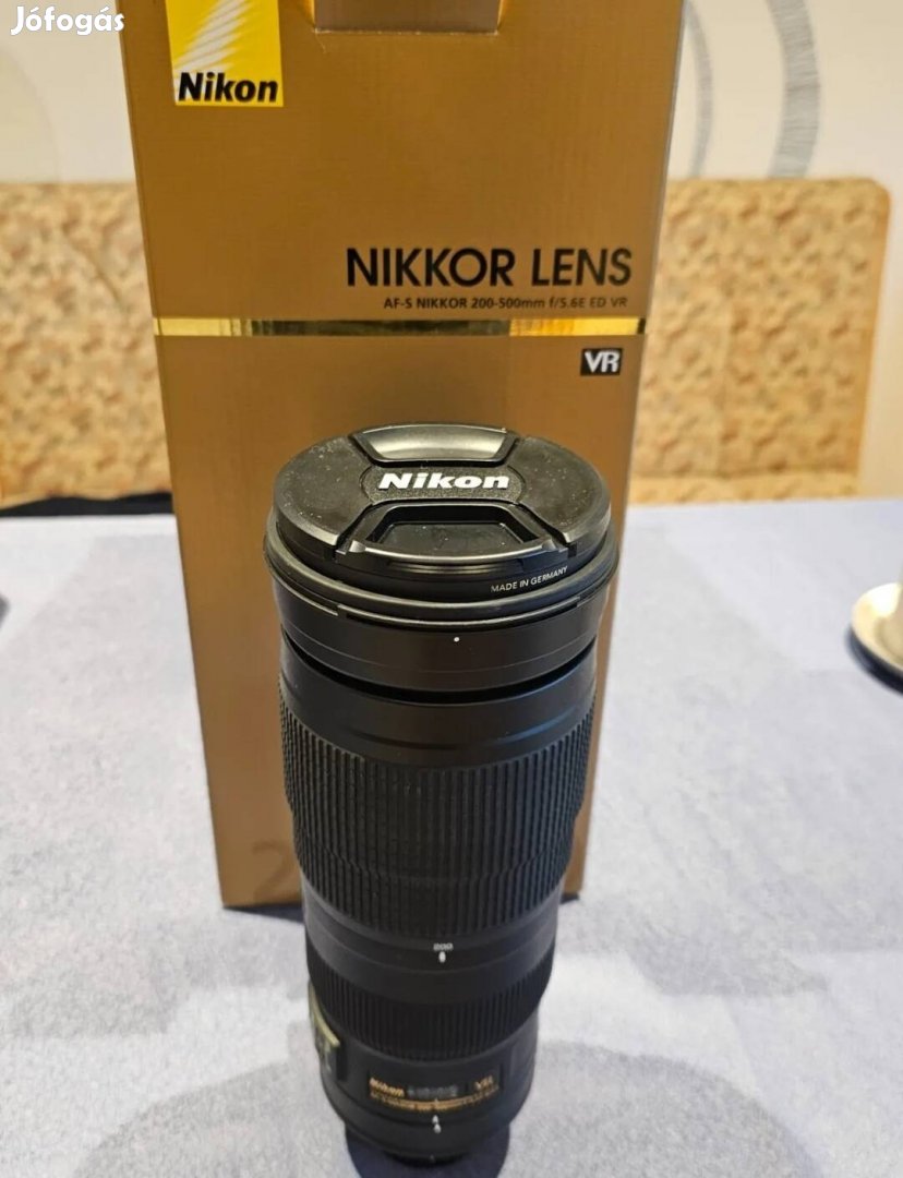Teljesen újszerű Nikon 200-500 mm VR 