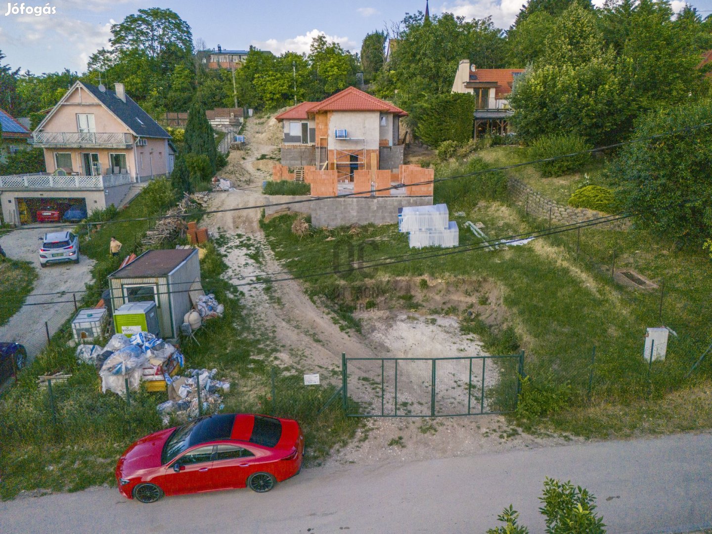 Telki lakóövezetében eladó telek - befektetési lehetőség Pest megyében