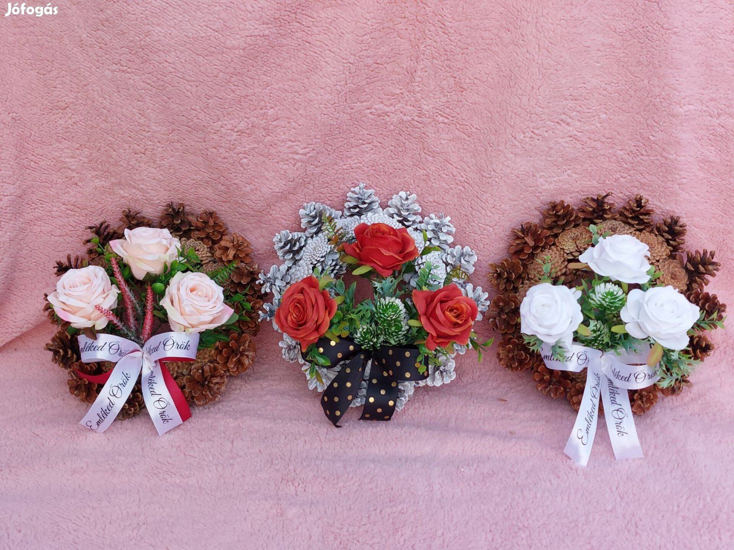 Temetőbe koszorú 30 cm. Húsvétra-anyák napjára