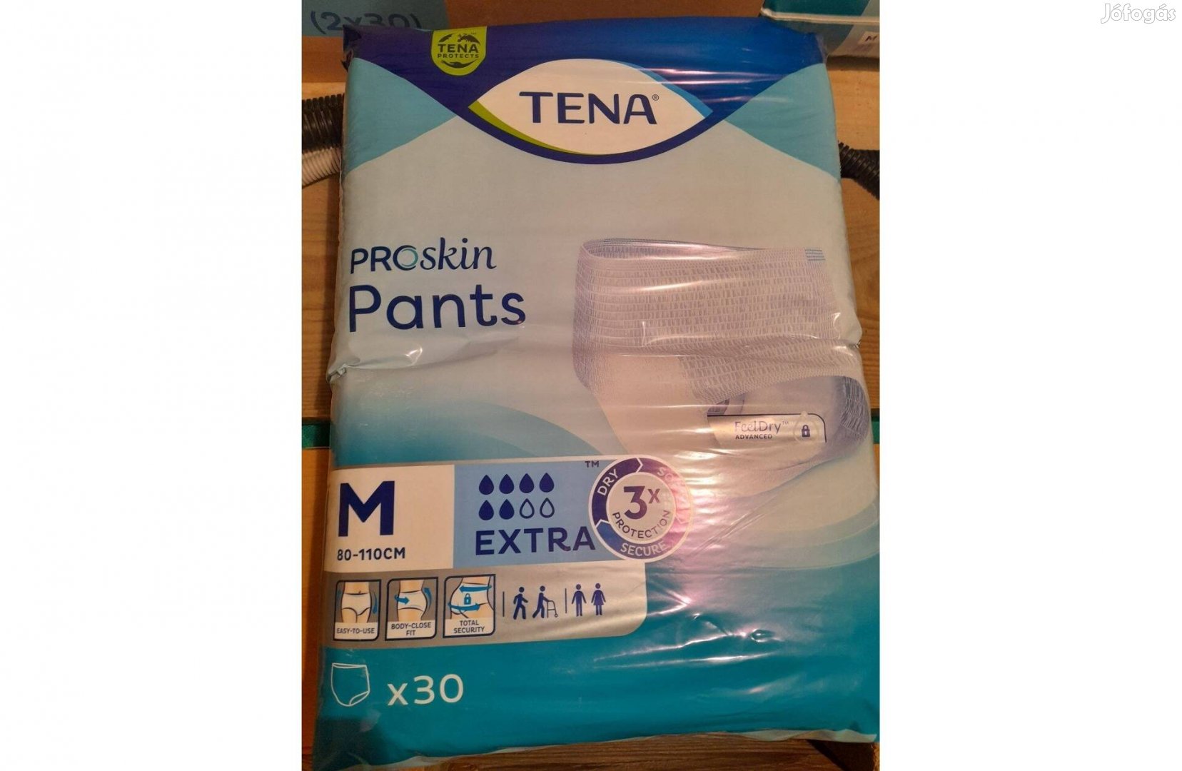 Tena Proskin Pants Extra "M" méretű nadrágpelenka