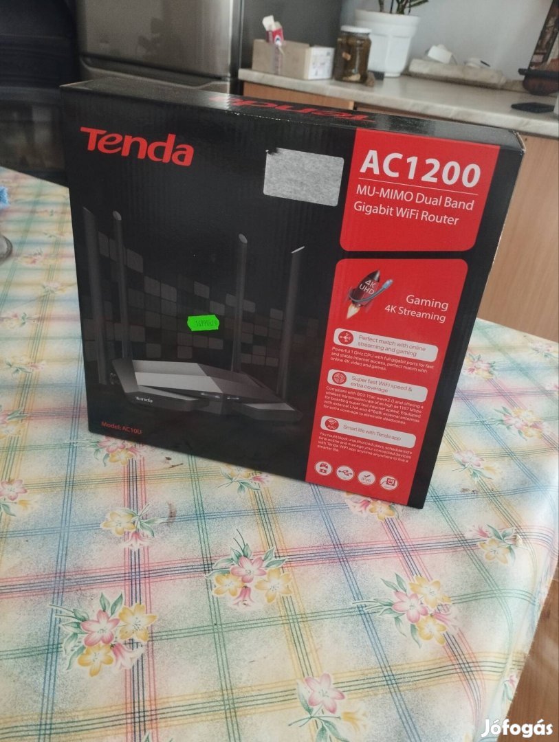 Tenda AC10U Wifi router 