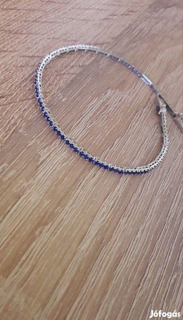 Tenisz karkötő fehérarany 18-karátos 1.carát zafirral eladó.