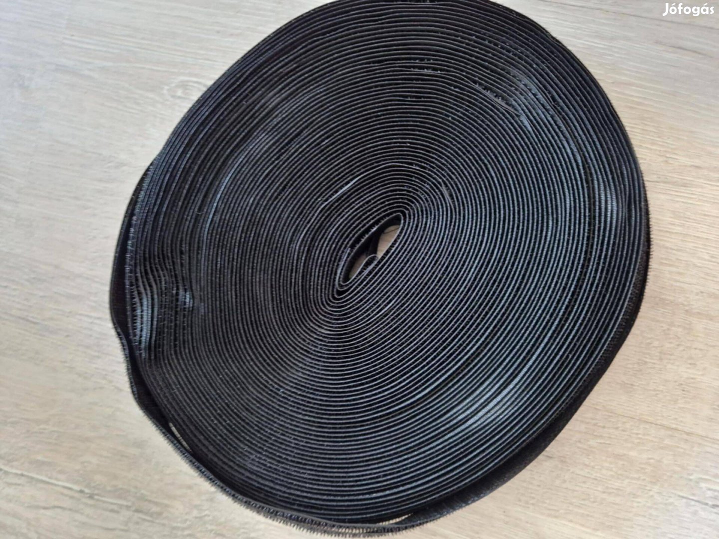Tépőzár, fekete, 16mm x 25m