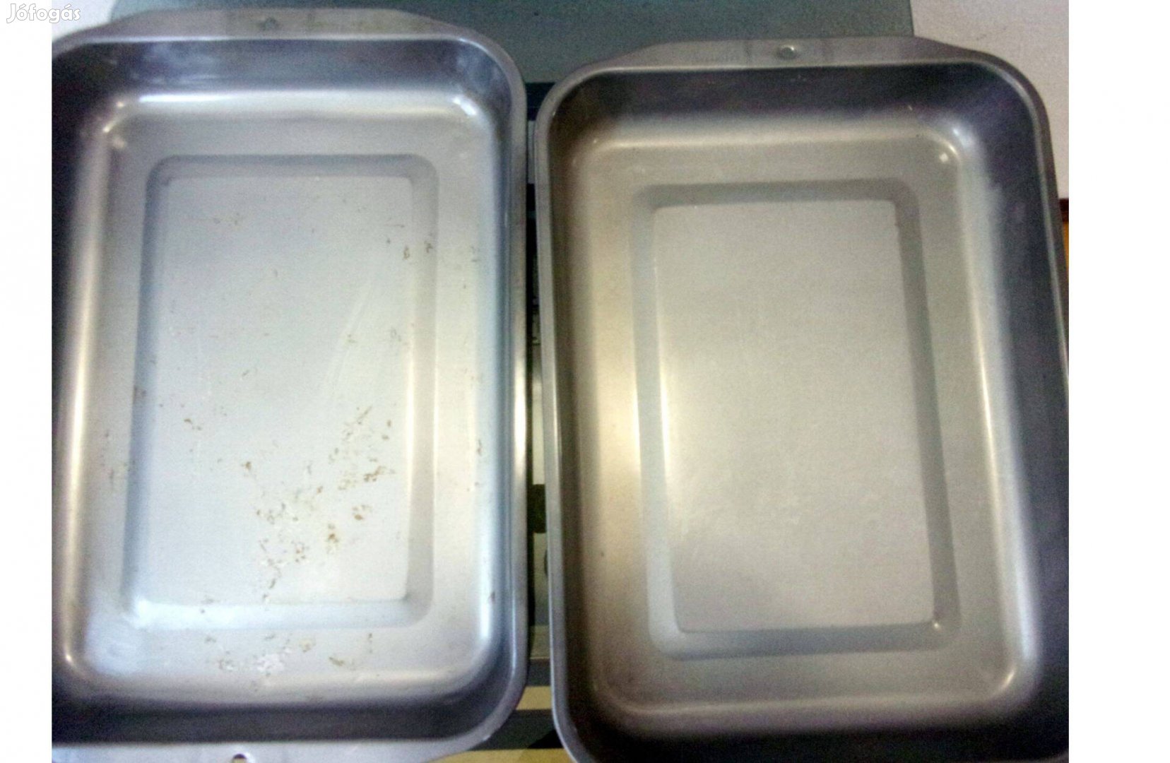 Tepsi sütő tepsi Újpest központ közelében