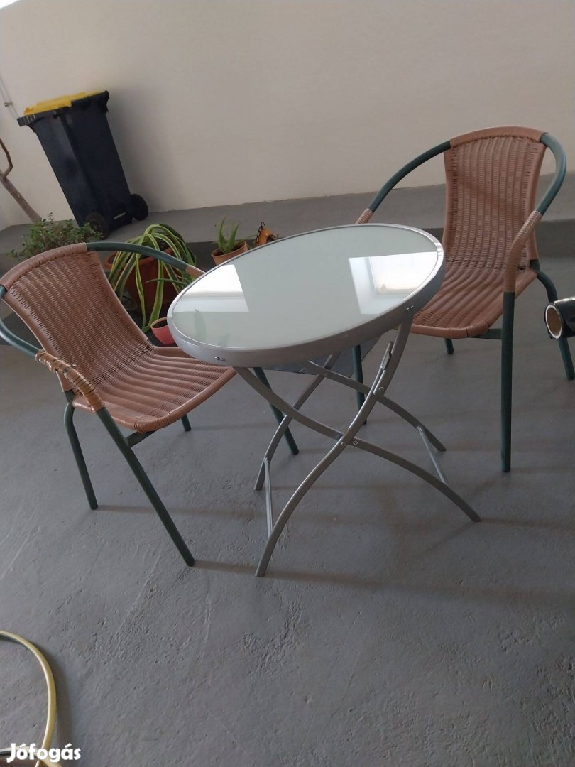 Terasz garnitúra eladó