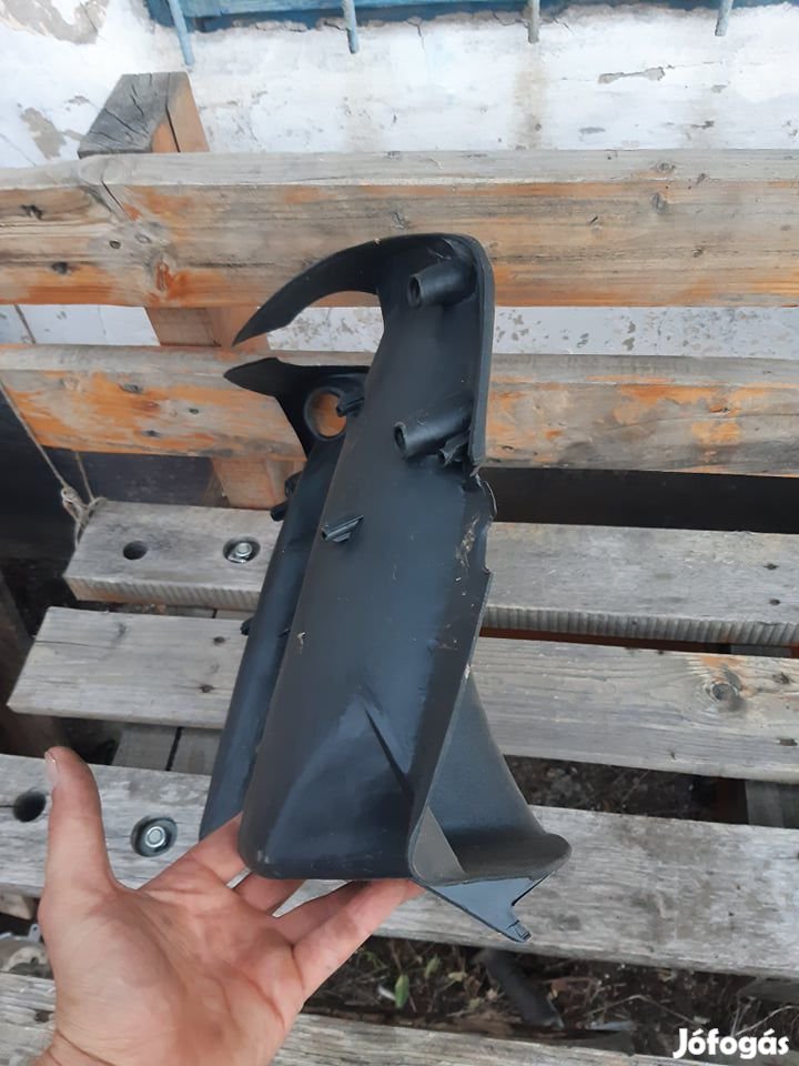 Térd idom kínai 10 colos kerekű robogókra