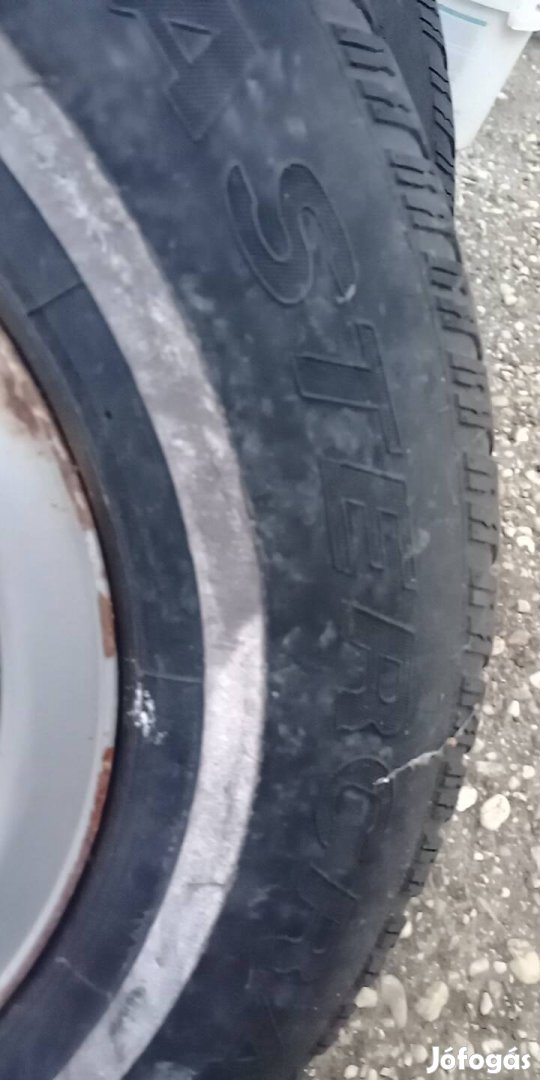 Terep gumi 225/75R15