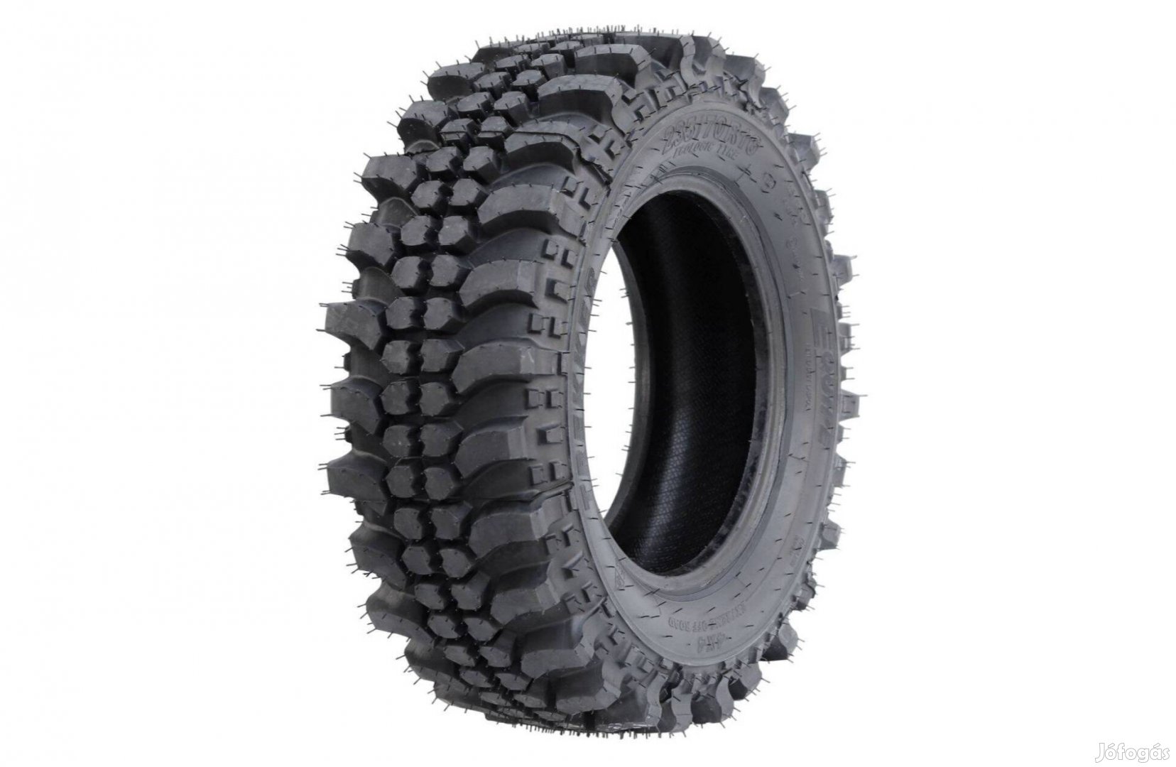 Terepgumi 235/70 R16 Trekker Simex mintázatú terepjáró gumi 115/113Q