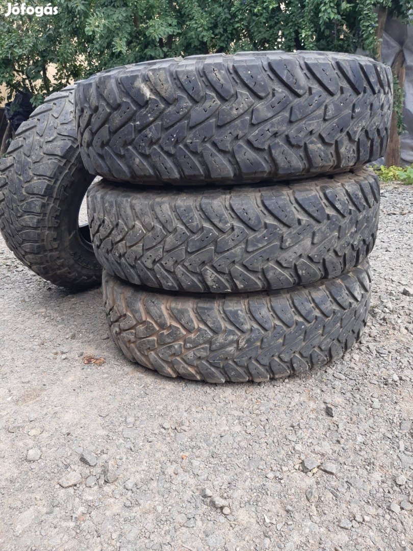 Terepgumi 255/ 85R16