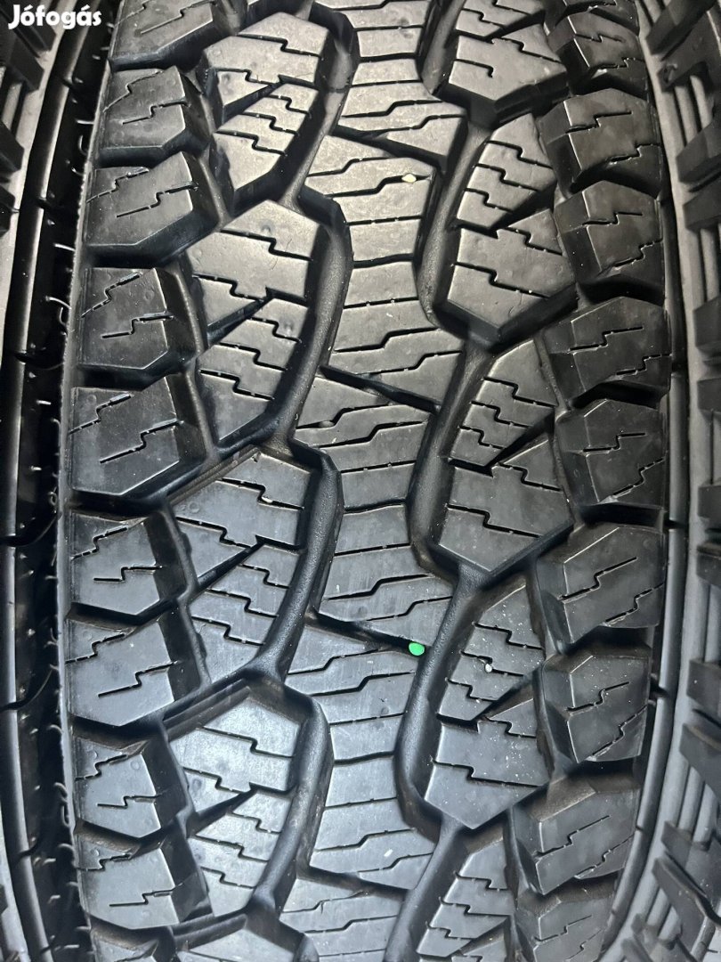 Terepjáró gumik 195/80R15 Hankook.