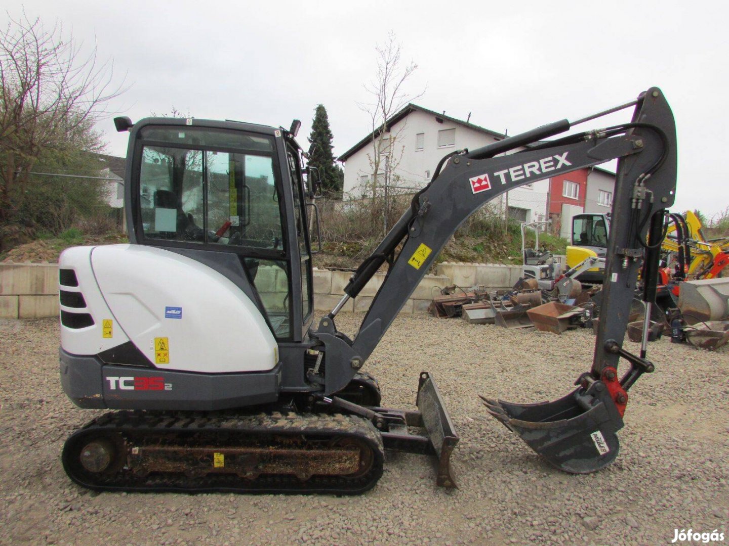 Terex TC 35 / 1.823 üzemóra / Lízing 20%-tól