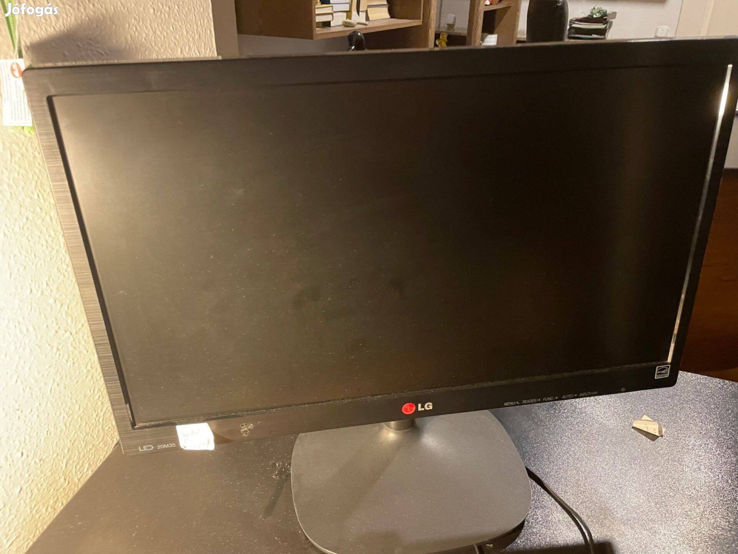 Termék neve: LG 20M35A monitor