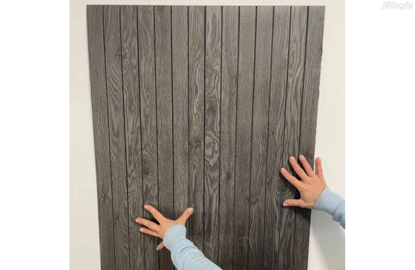 Természetes fa hatású sötét szürke Öntapadós Lambéria Panel
