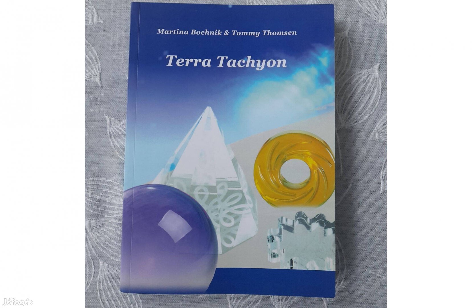 Terra Tachyon könyv