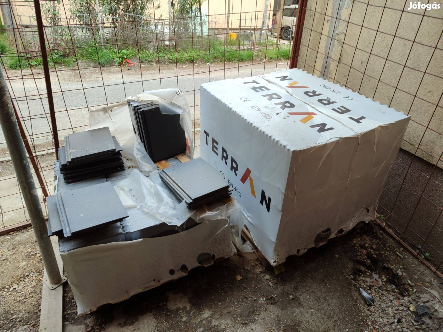 Terrán Zenit Max Garfit Resistor alapcserép eladó
