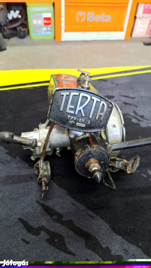 Terta csónakmotor 