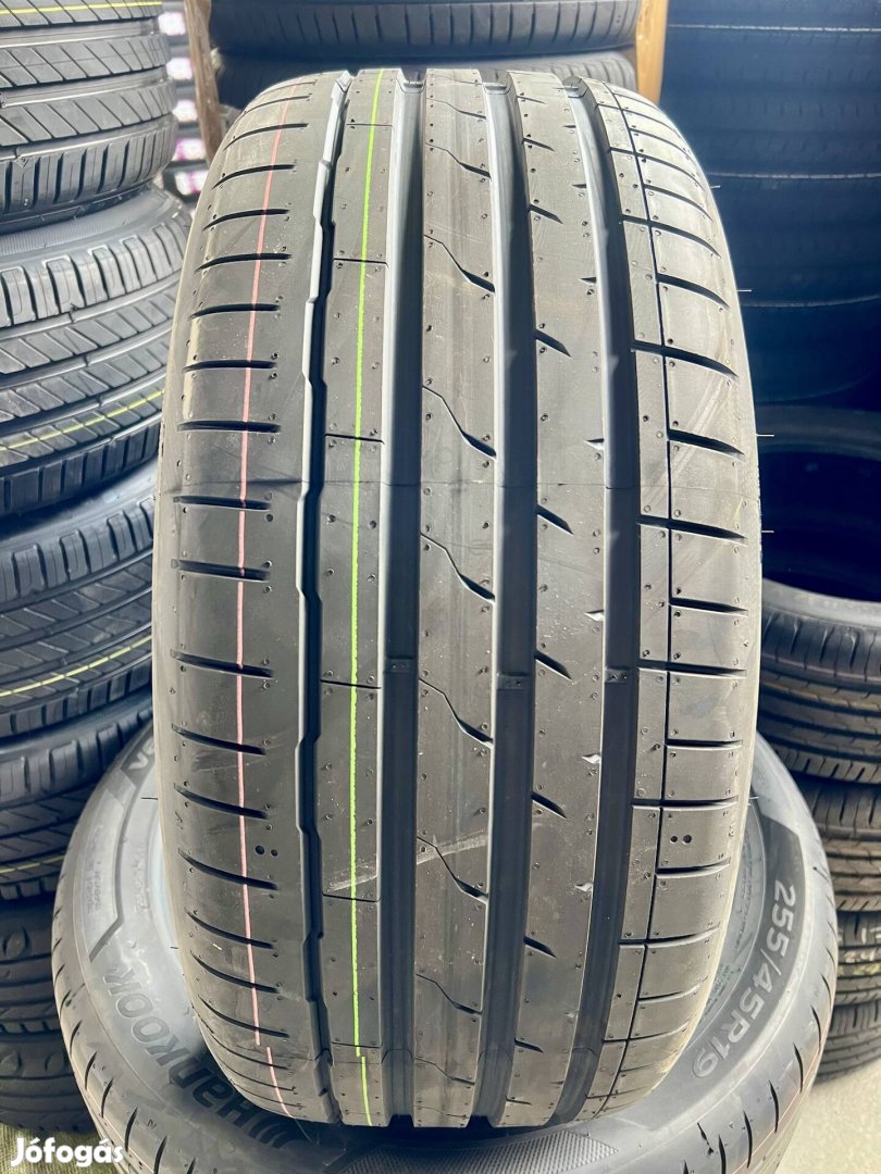 Tesla Hankook 255/45 R19 255/45R19 255/45/19 255/45x19 nyári gumi