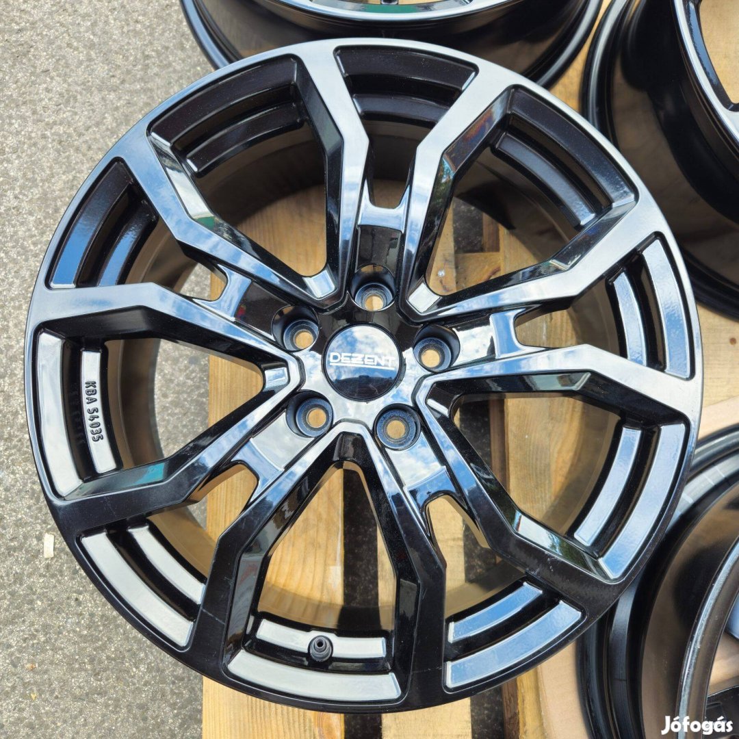 Tesla Mod 3 2017-25 alufelni szett szép újszerű állapotban