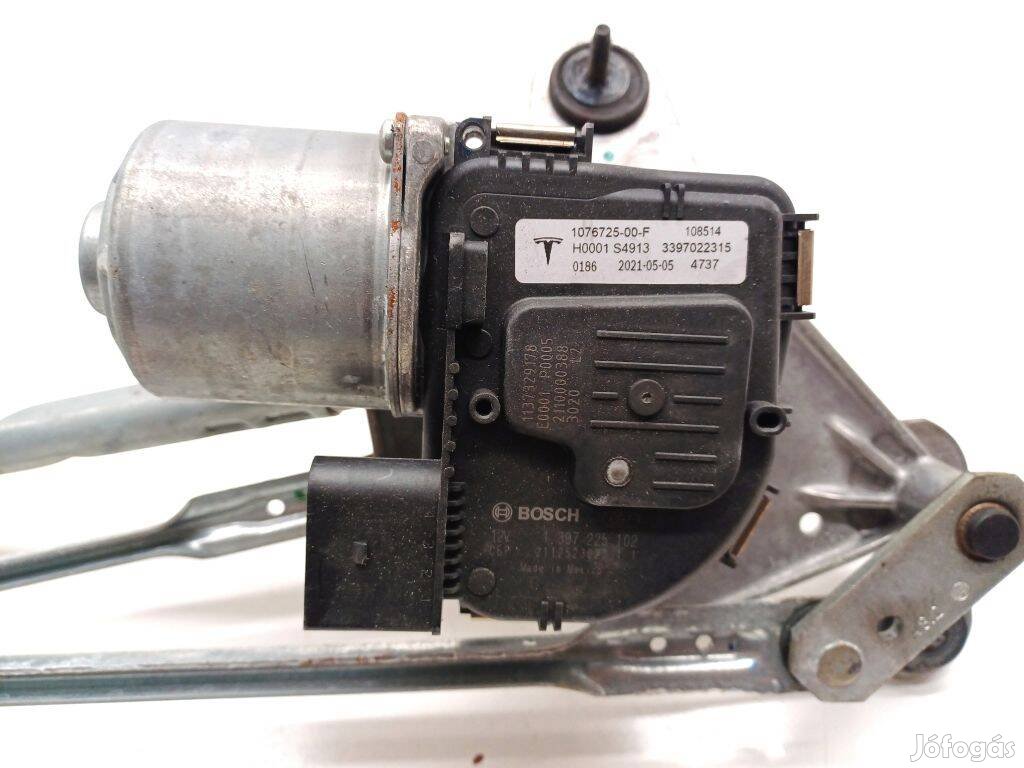 Tesla Model 3 Ablaktörlő motor 1076725-00-F