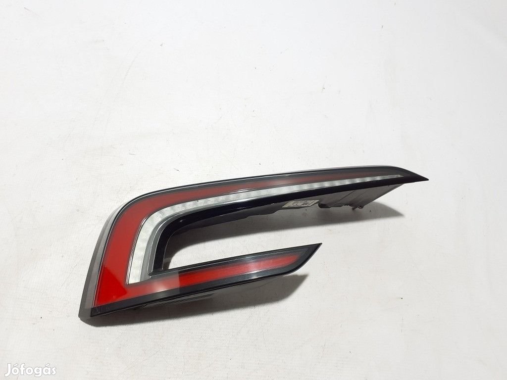 Tesla Model 3 Bal hátsó külső lámpa 1691498