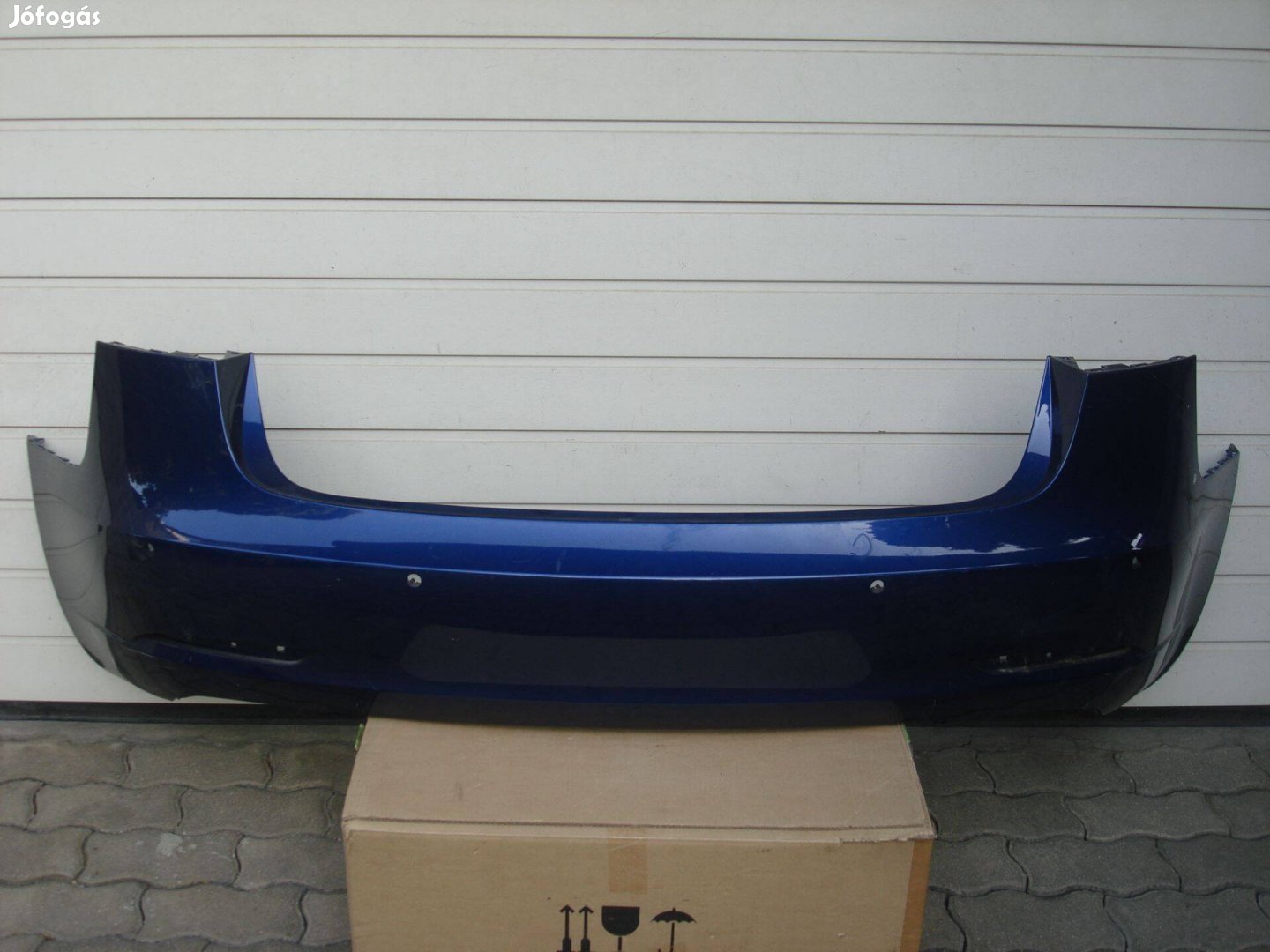 Tesla Model 3 Facelift 6 radaros hátsó lökhárító 2020-tól hibátlan