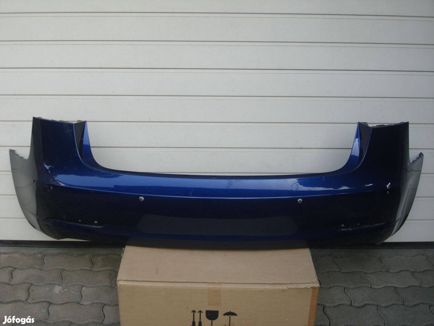 Tesla Model 3 Facelift 6 radaros hátsó lökhárító 2020-tól hibátlan