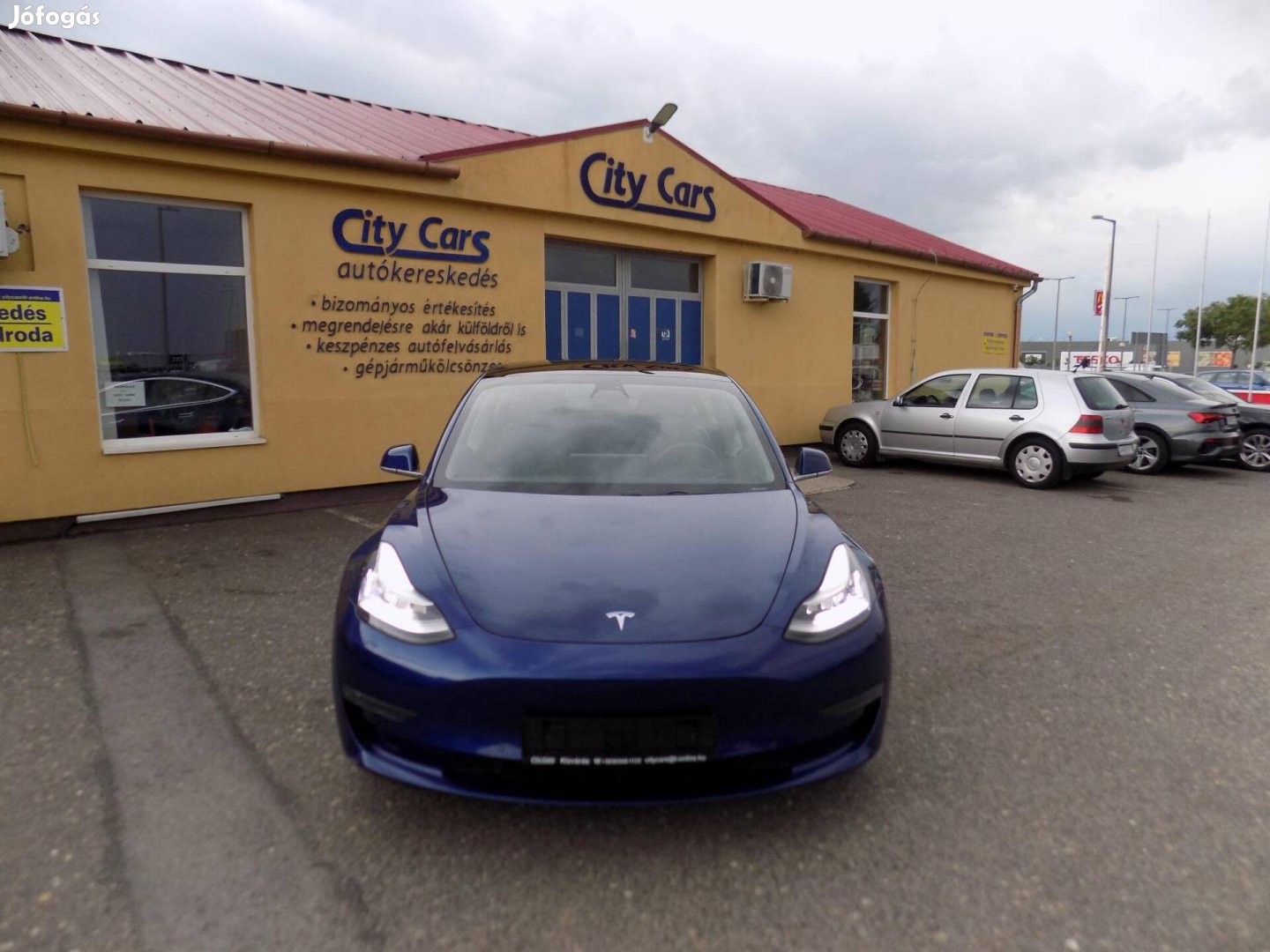 Tesla Model 3 Long Range AWD (Automata) Sérülés...