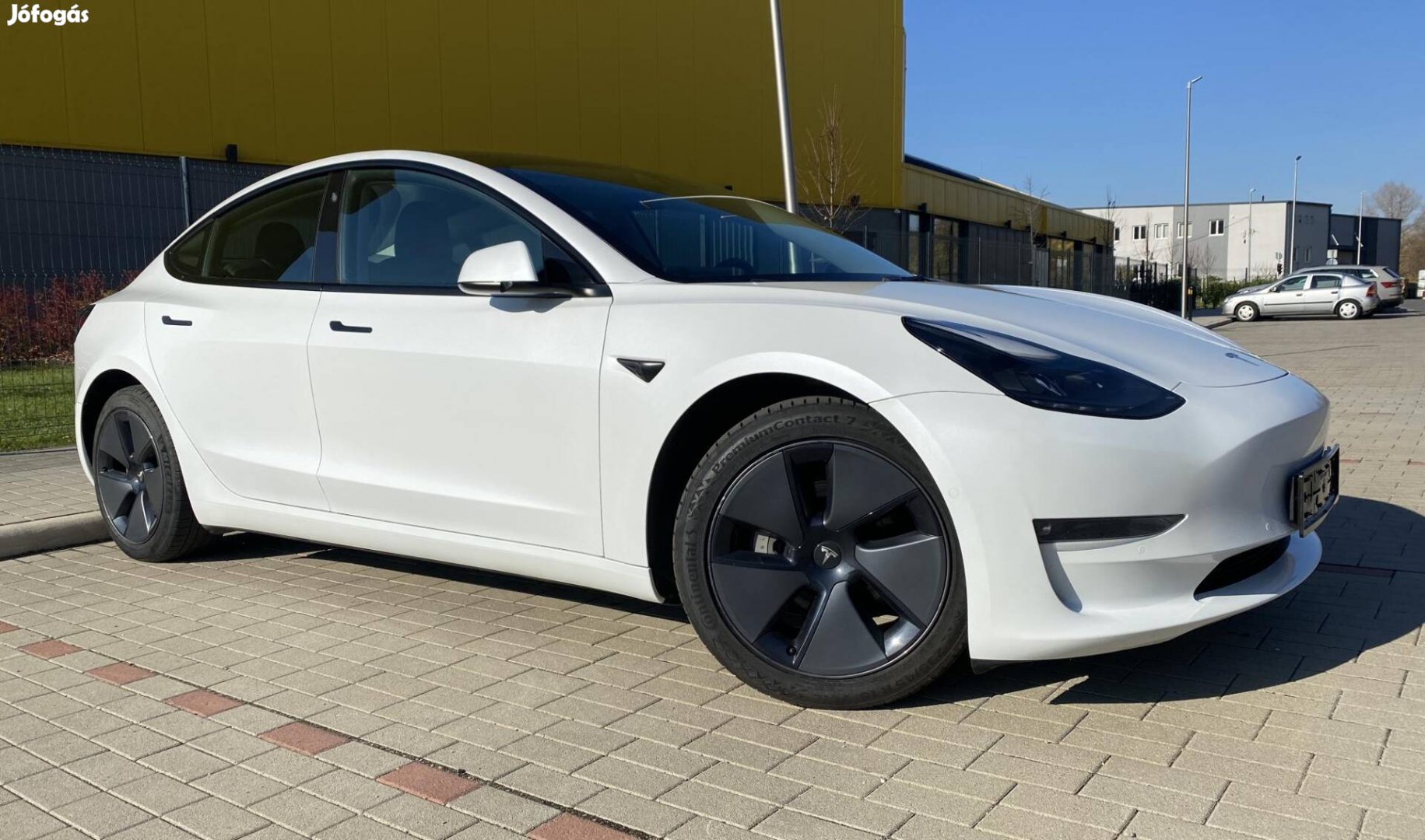 Tesla Model 3 Long Range AWD (Automata) Sérülés...