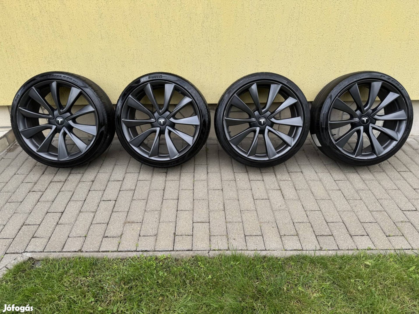 Tesla Model 3 Performance R20 Felni