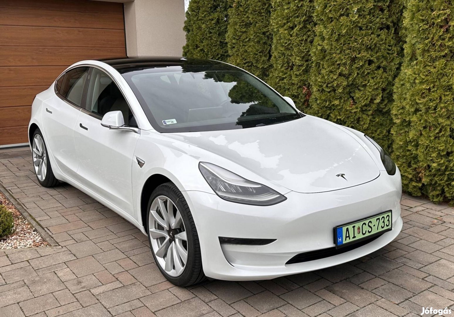 Tesla Model 3 Standard Range Plus Aut Gyöngyház...