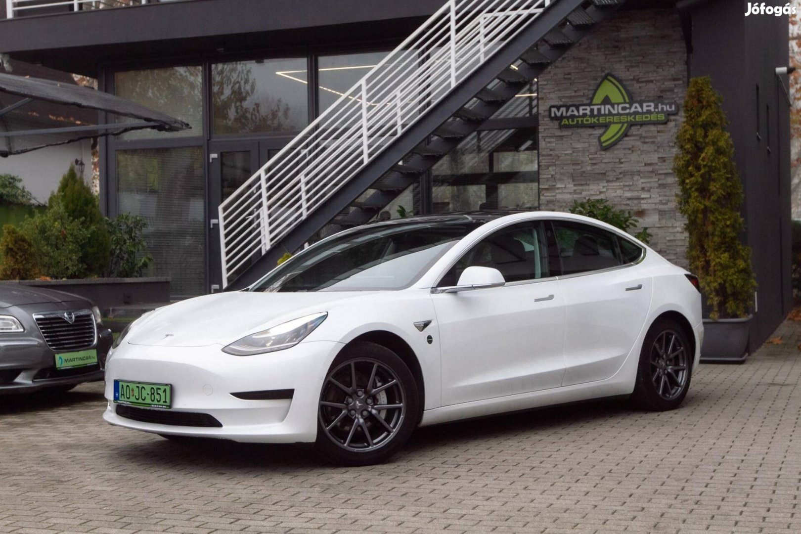 Tesla Model 3 Standard Range Plus Aut Pearl Whi...