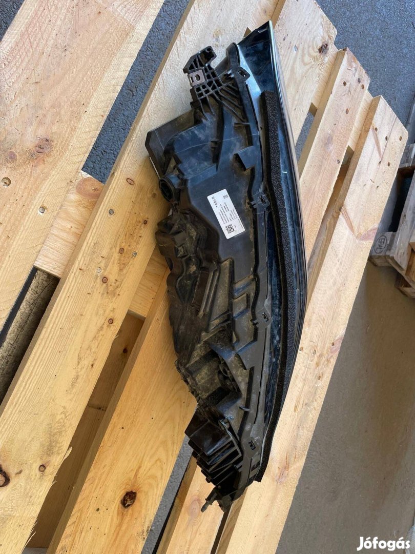 Tesla Model 3, Model Y jobb fényszóró (használt) 1760889-00-E