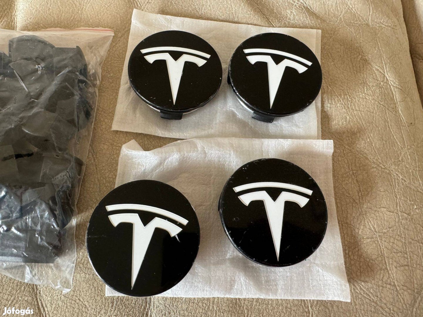 Tesla Model 3 felnikupak Tesla Model Y felnikupak Model 3 felniközép f