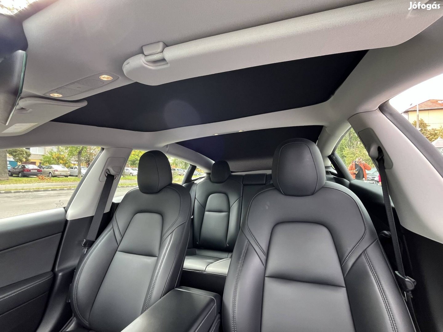 Tesla Model 3 üvegtető sötétítő háló árnyékoló
