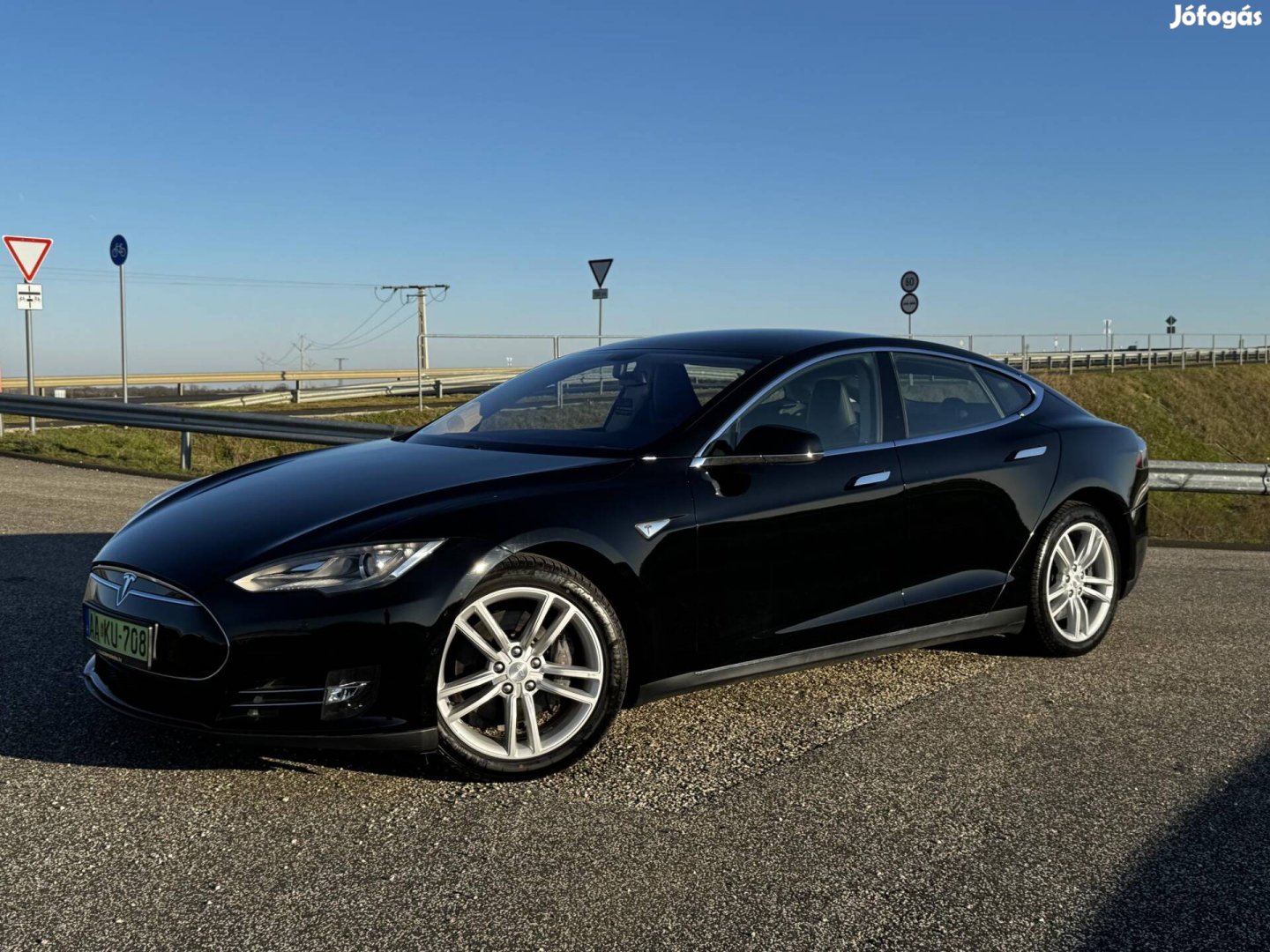 Tesla Model S 60 (Automata) 60/85 SC01. CCS