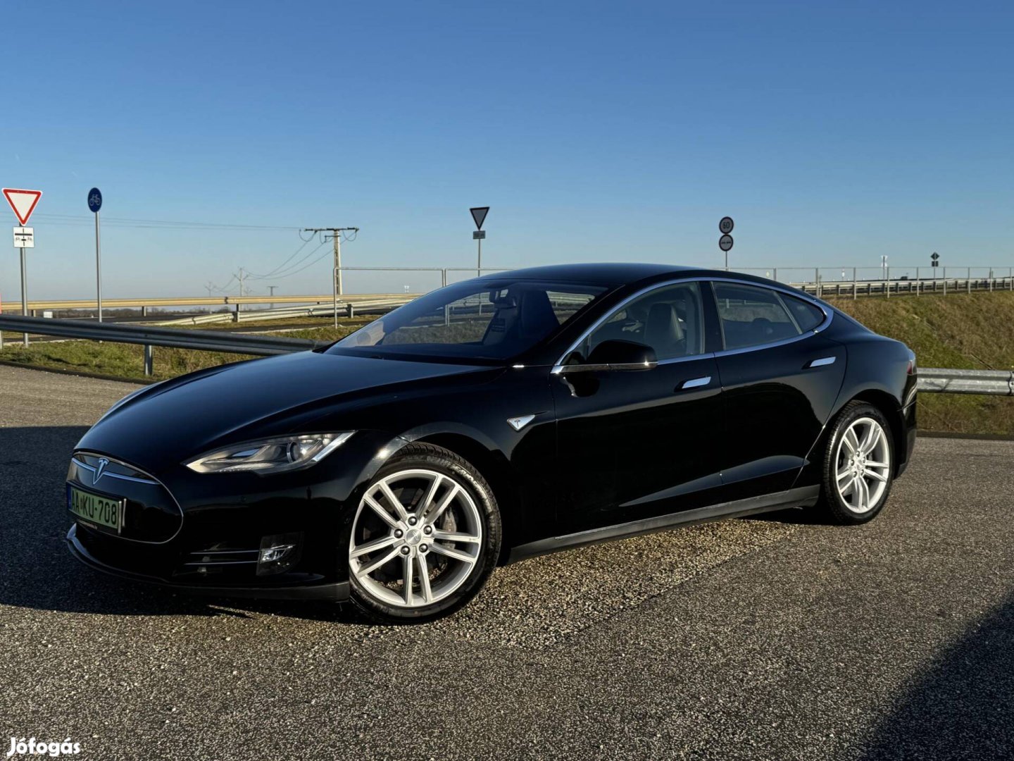 Tesla Model S 60 (Automata) 60/85 SC01. CCS
