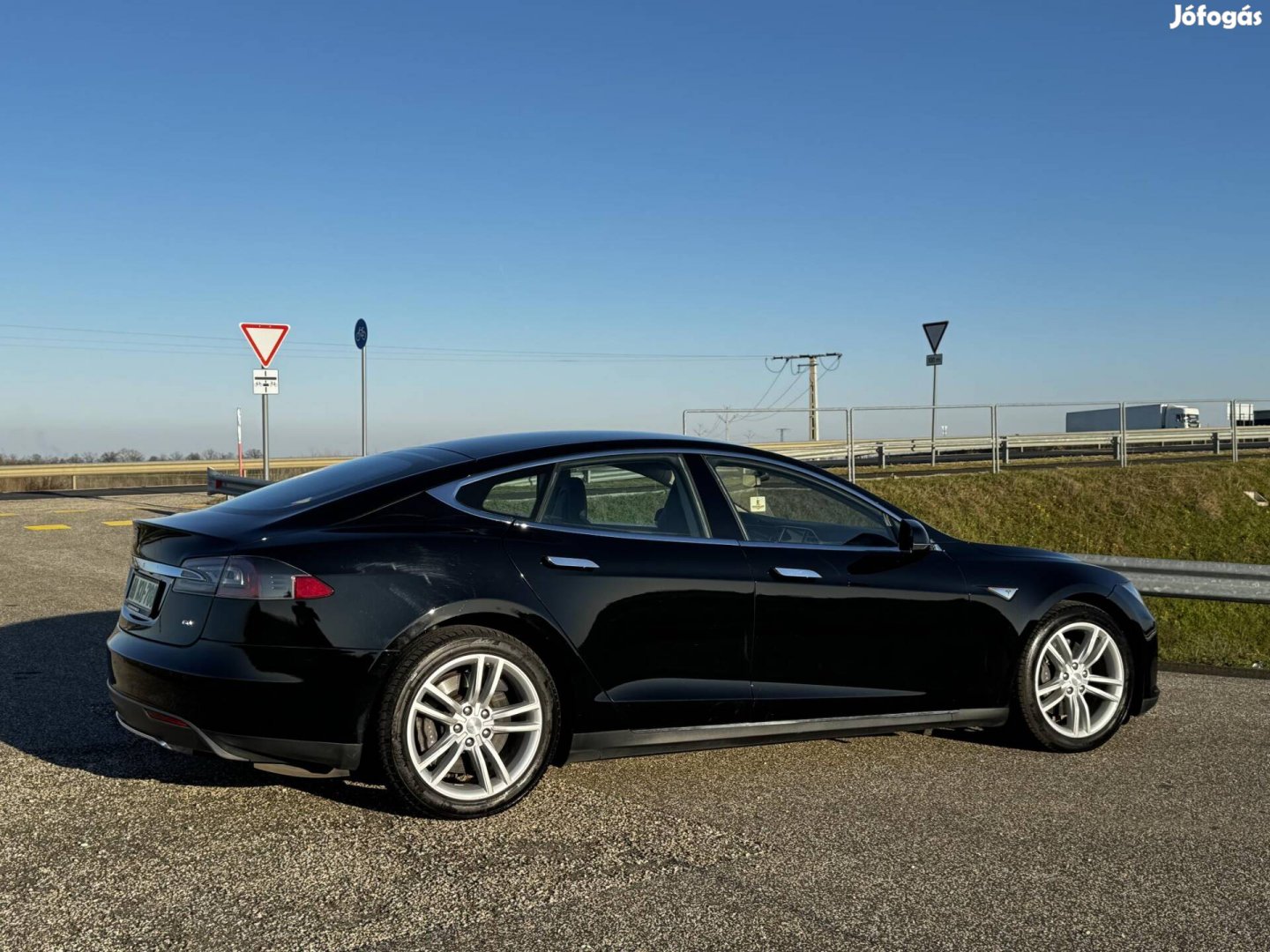 Tesla Model S 60 (Automata) 60/85 SC01. CCS